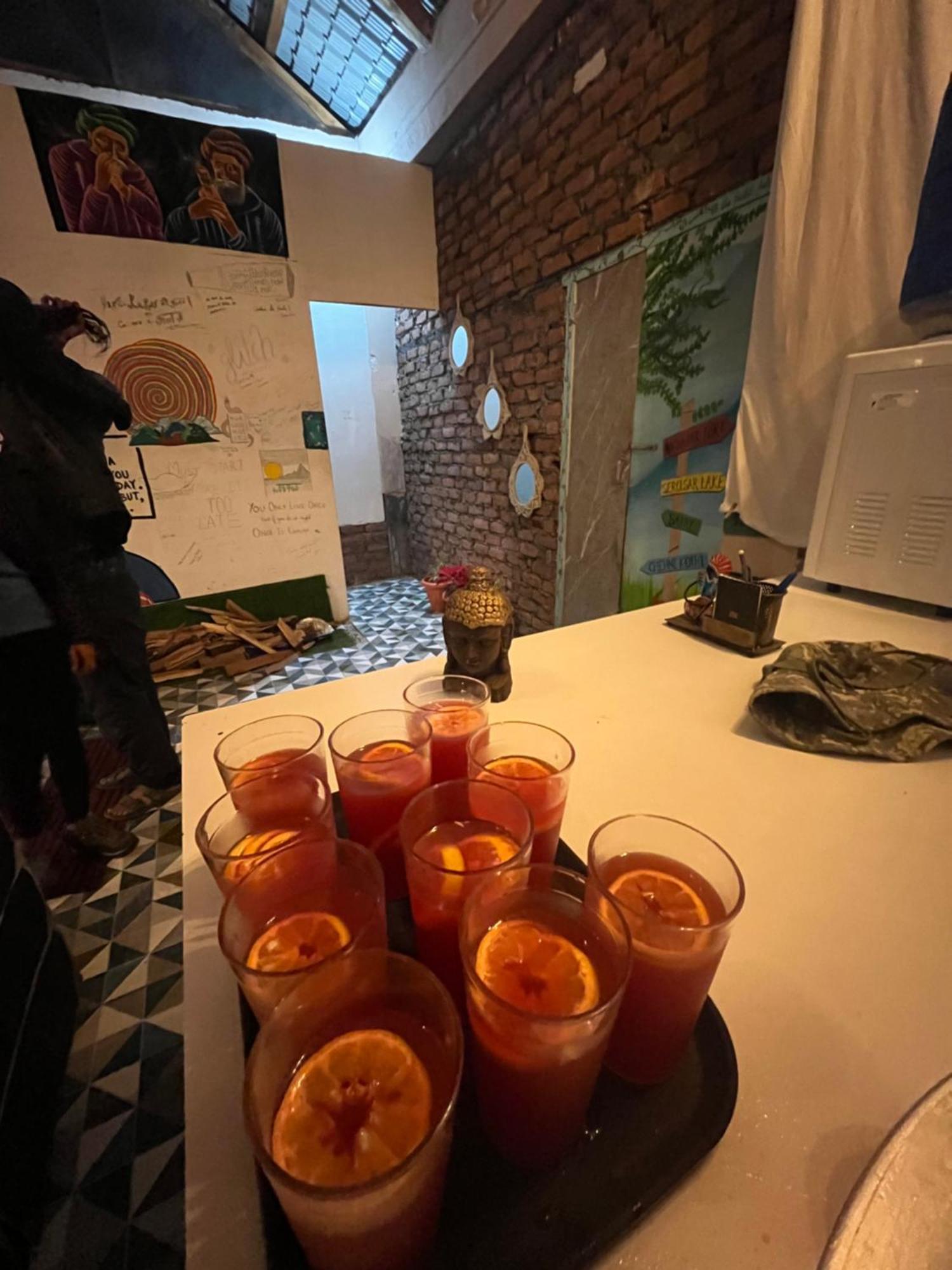 Thepahadians Food & Stay Jibhi المظهر الخارجي الصورة